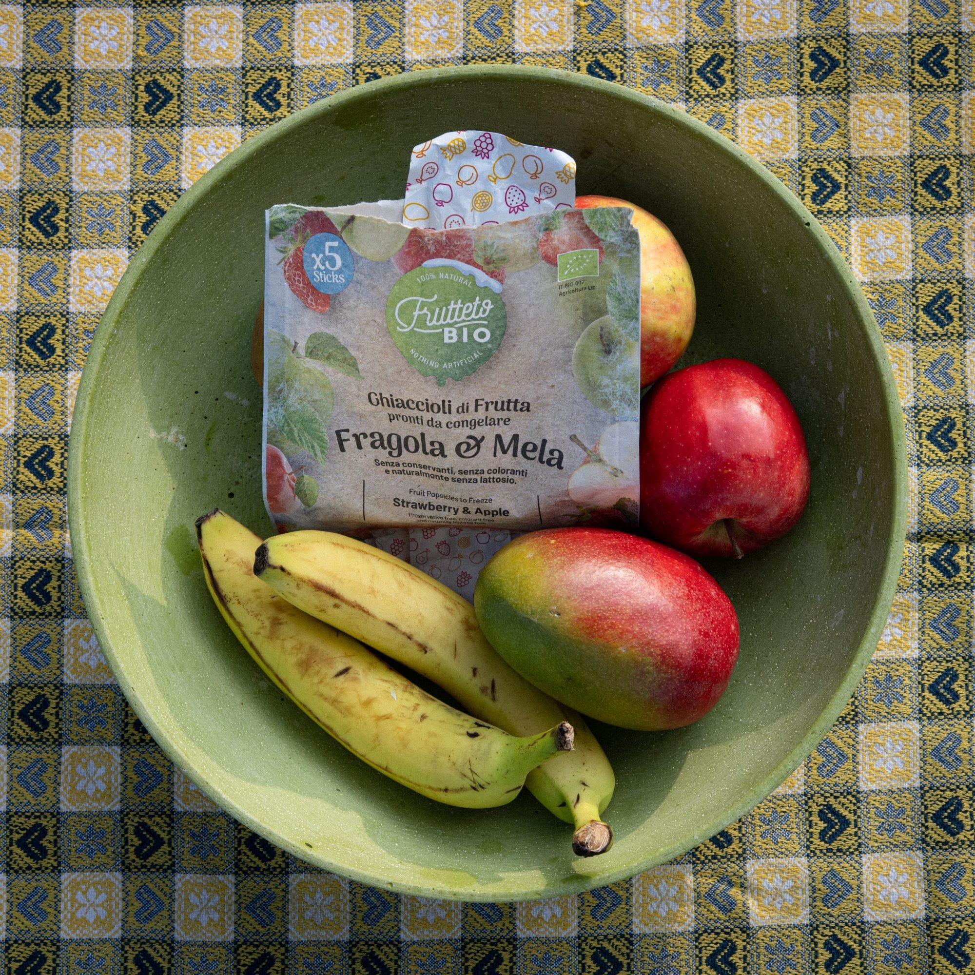 Alternative view of Ghiaccioli 250g gusto Fragola e Mela Biologico